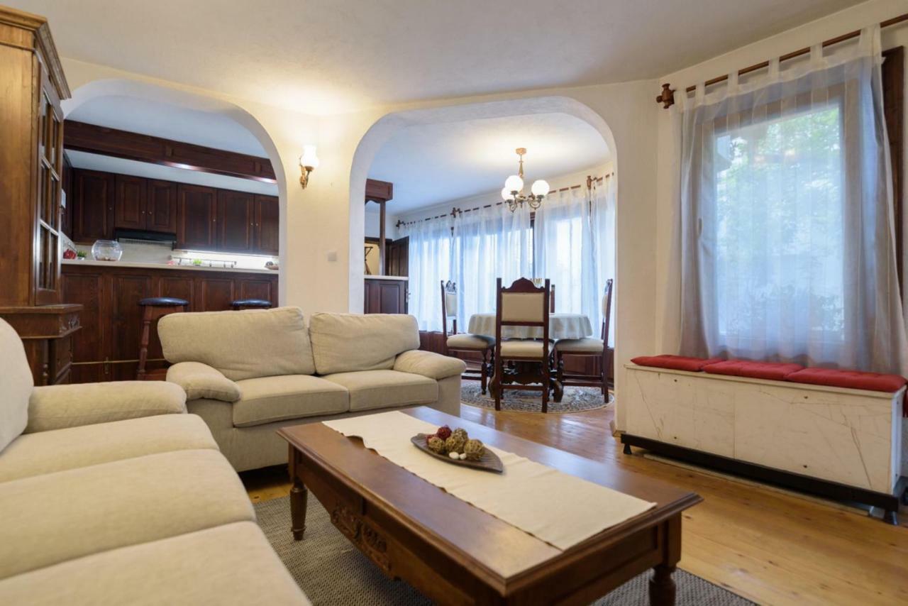 فندق The House With The Piano بلوفديف المظهر الخارجي الصورة